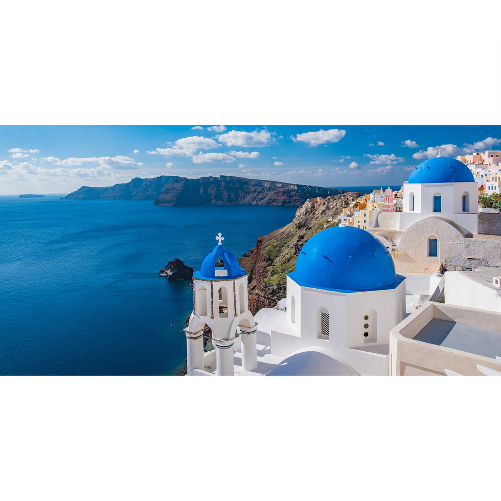 Über den Dächern von Santorini